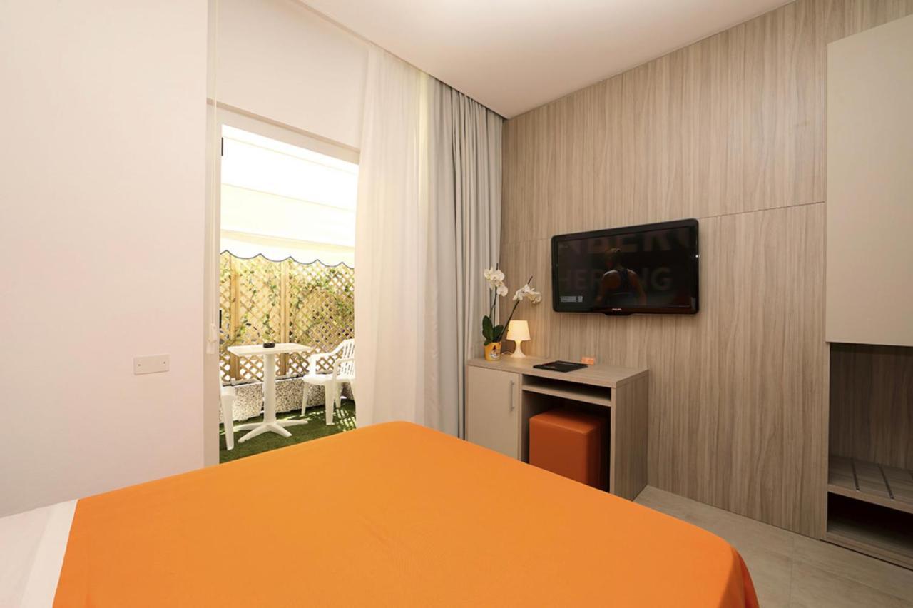 Hotel Simi Lan Линьяно-Саббьядоро Экстерьер фото